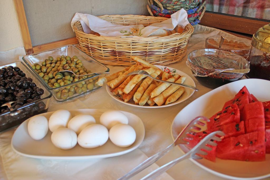Ilyada Hotel Bozcaada Ruang foto