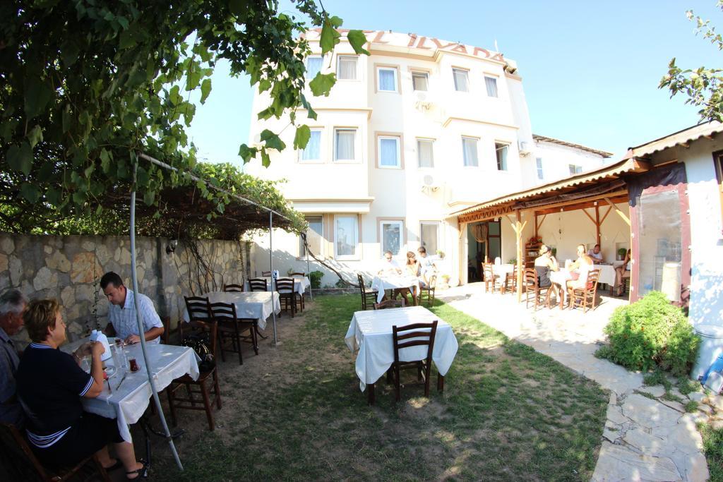 Ilyada Hotel Bozcaada Ruang foto